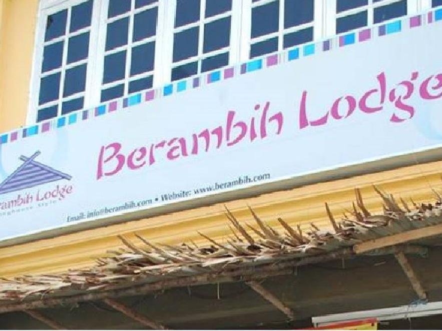 Berambih Lodge Κουτσίνγκ Εξωτερικό φωτογραφία